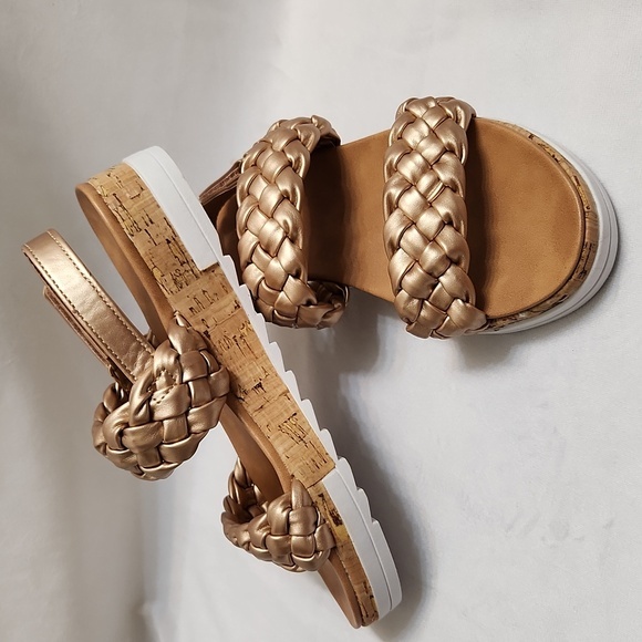 Tahari Gold Open Toe Rope Velcro Closure Cork Heel Summer sandals (girls size 3) - Picture 2 of 15